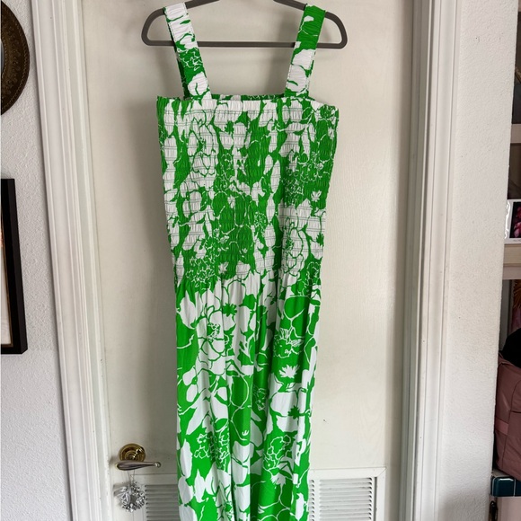 NWOT Rails Seville Smocked Geeen Lotus Midi Dress - Picture 6 of 13